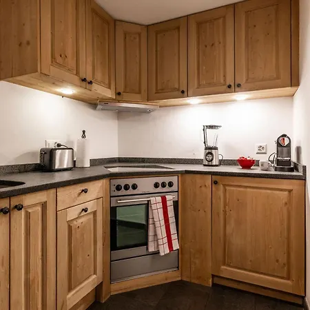 La Ruinette-spacious In Centre Вербье